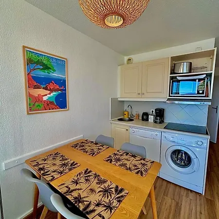 Rousseau Aparthotel Théoule-sur-Mer