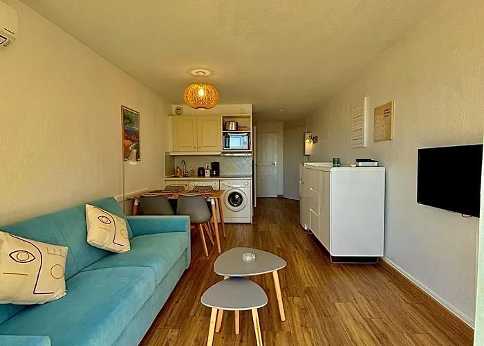 Rousseau Theoule-sur-Mer